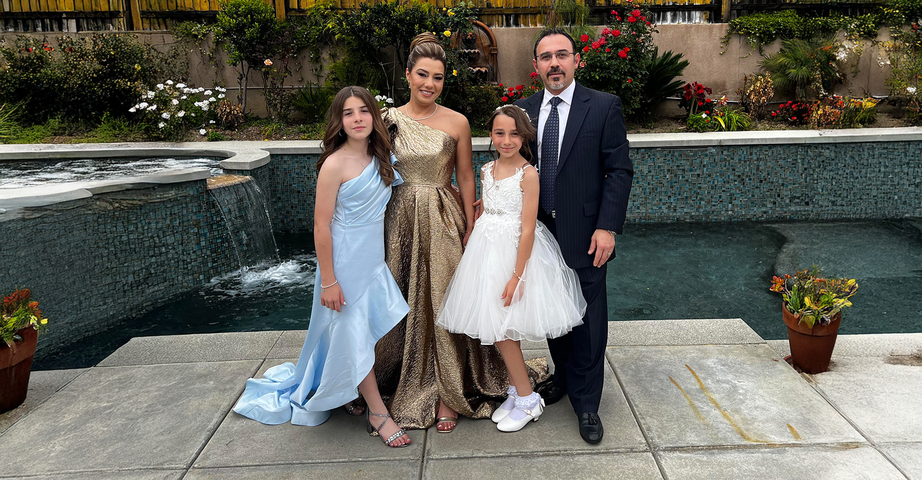 vahe-family https://etondental.net/wp-content/uploads/2026/01/vahe-family.jpg
